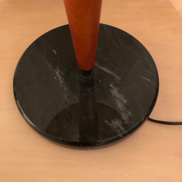 Lamp - Picture 2 of 4